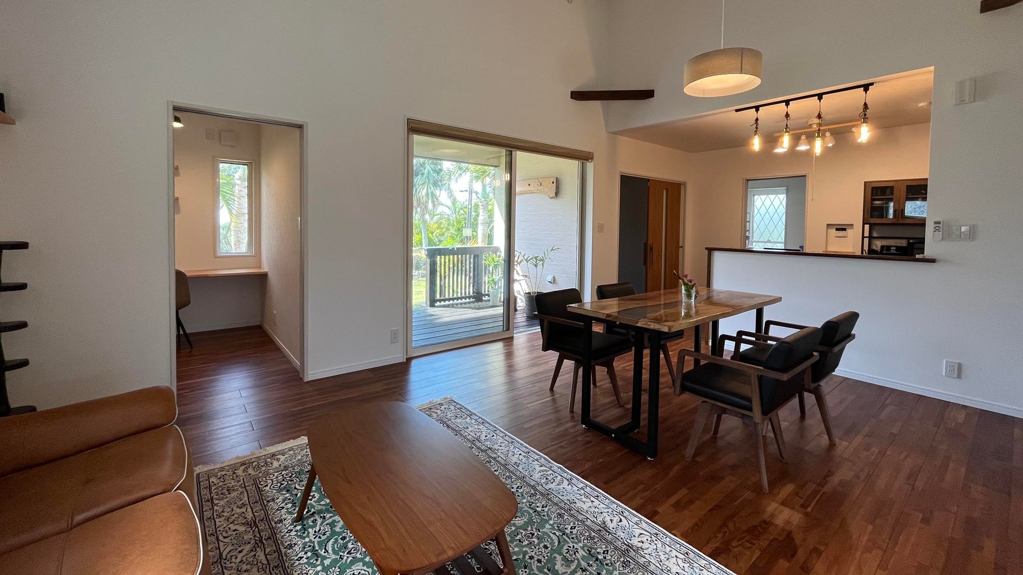 Separate villa for rent Room