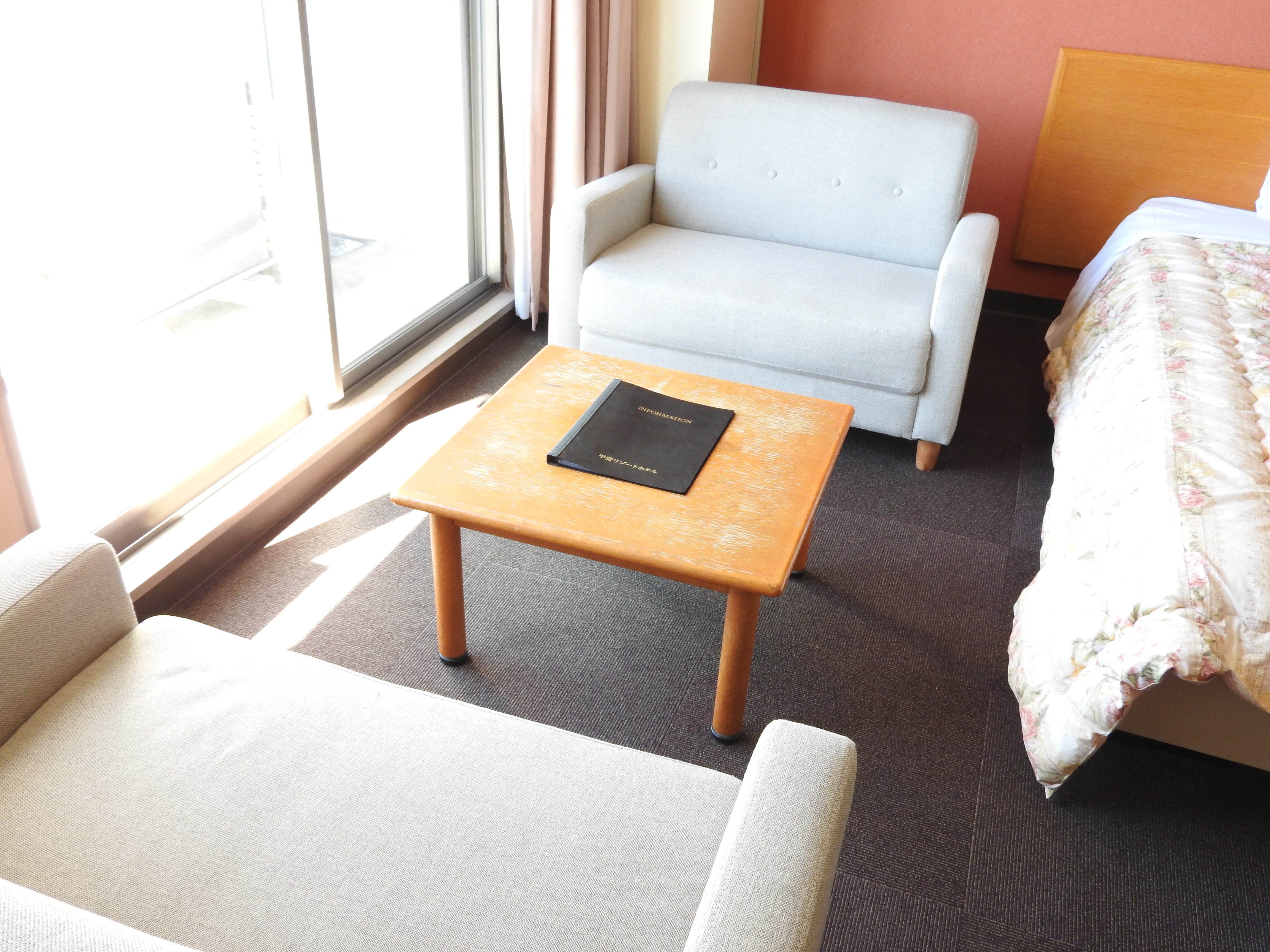 ◆Japanese-Western style room◆※Humidifier and air purifier available※
