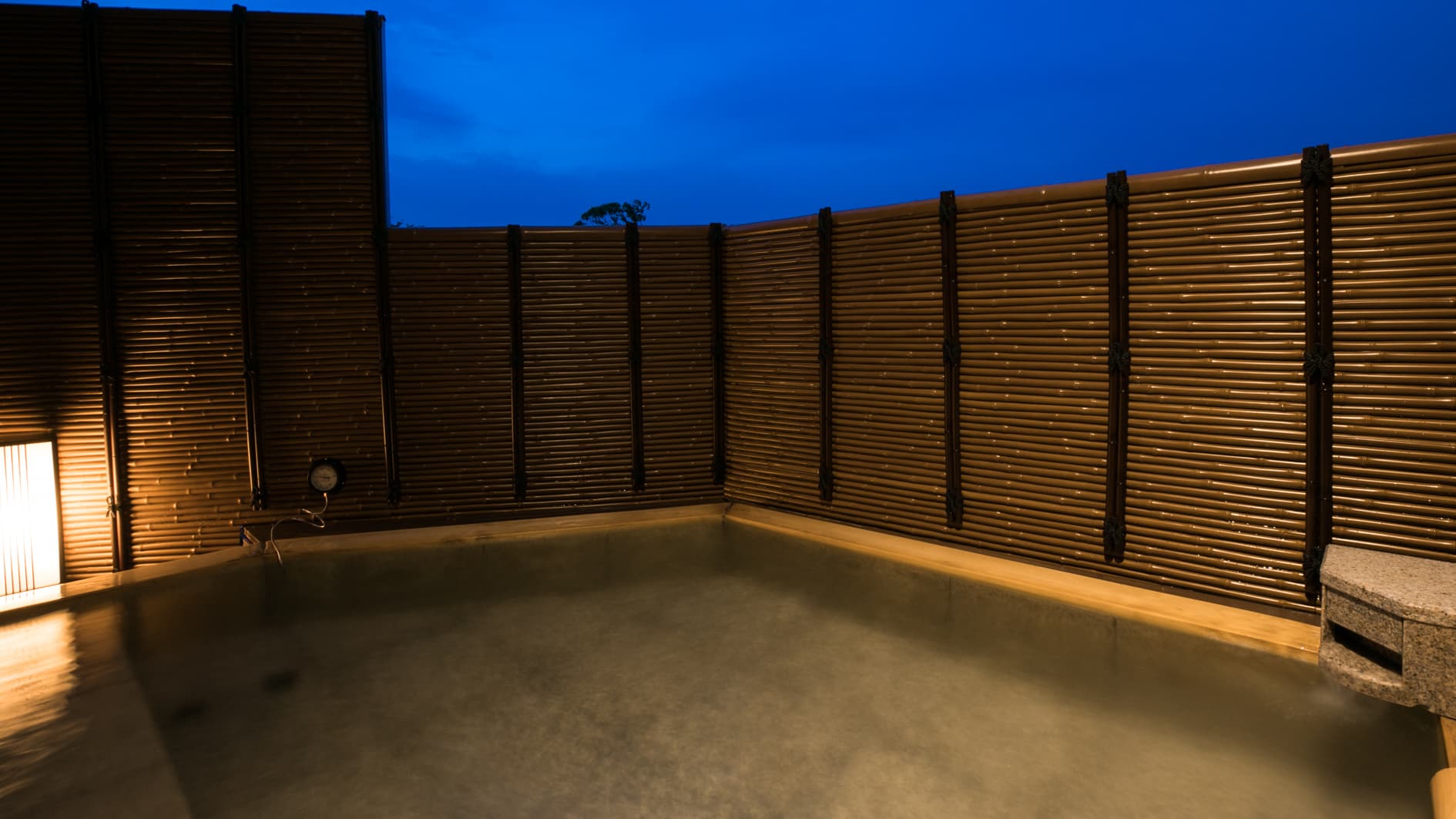Private open-air bath