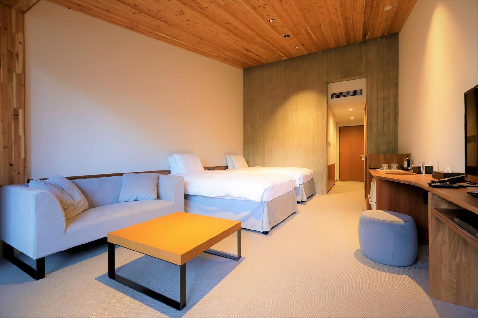 Forest Terrace Moderate 5