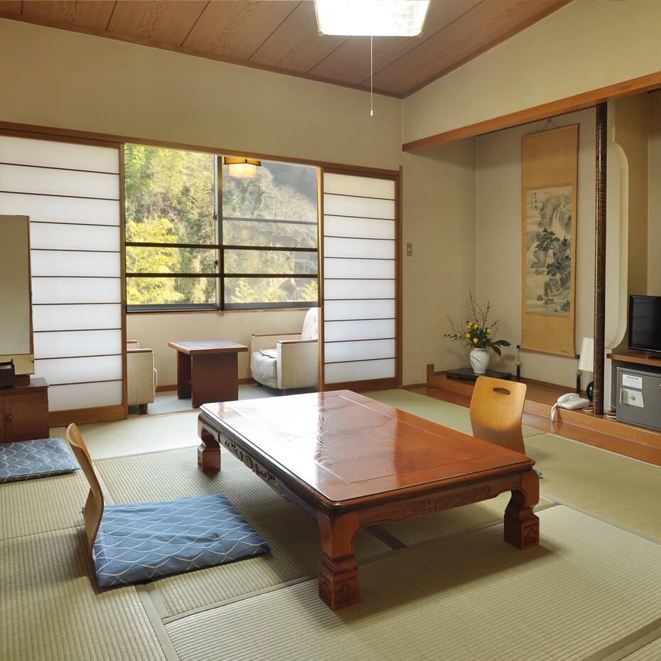 10 tatami mats along the Kase River Japanese-style room tatami mats