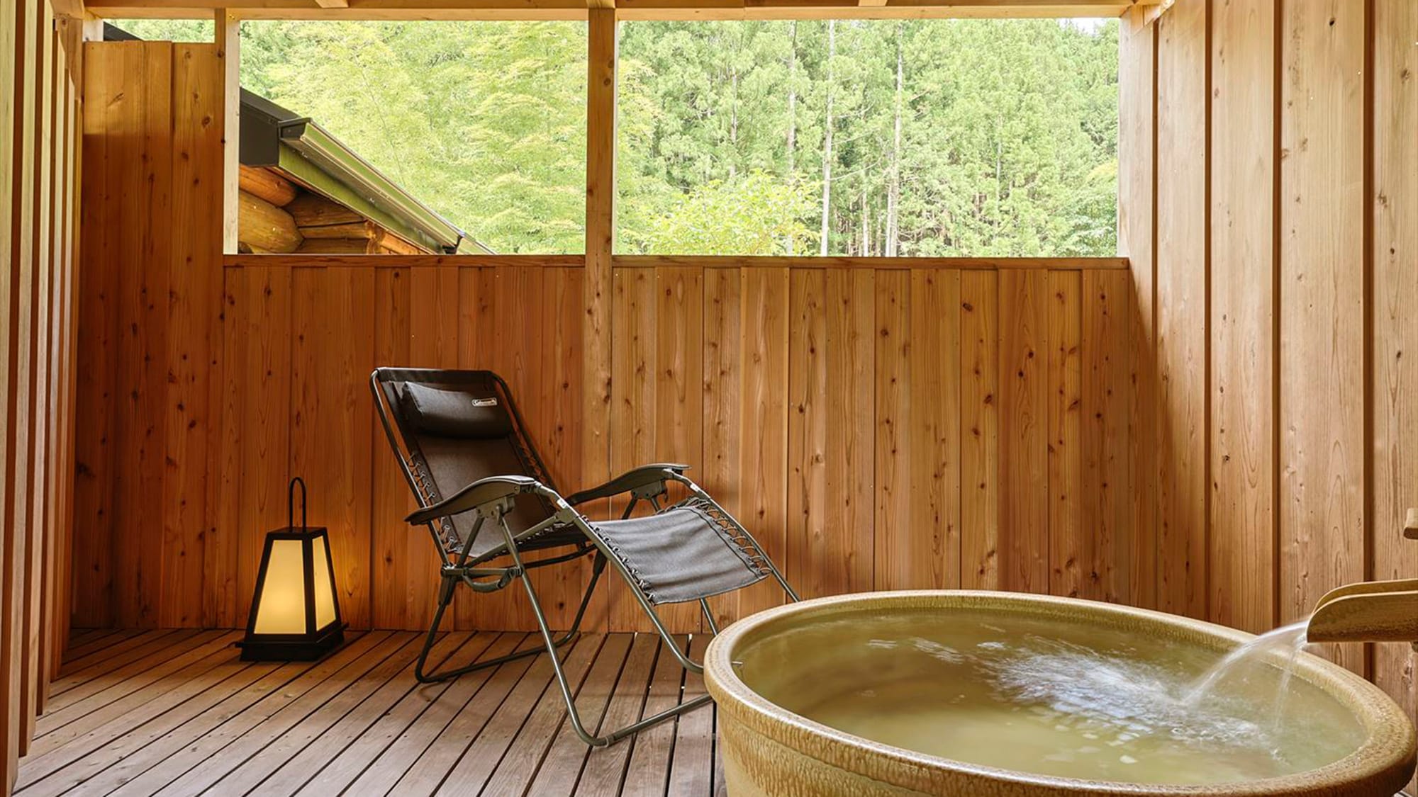 [附桑拿] 小屋 | 2R，半露天浴池