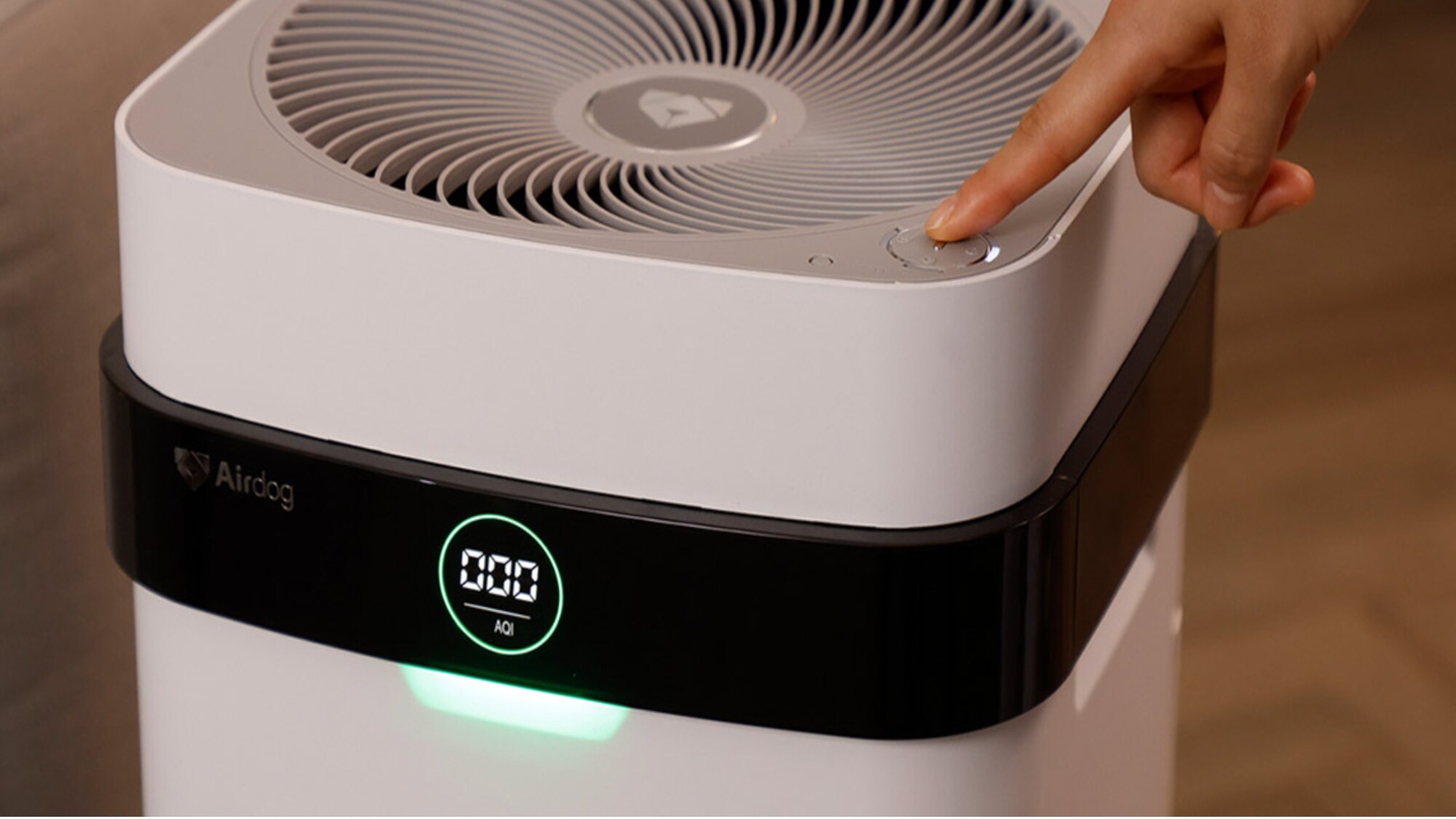 [Airdog] Single terrace rooms with open-air baths are equipped with air purifiers.