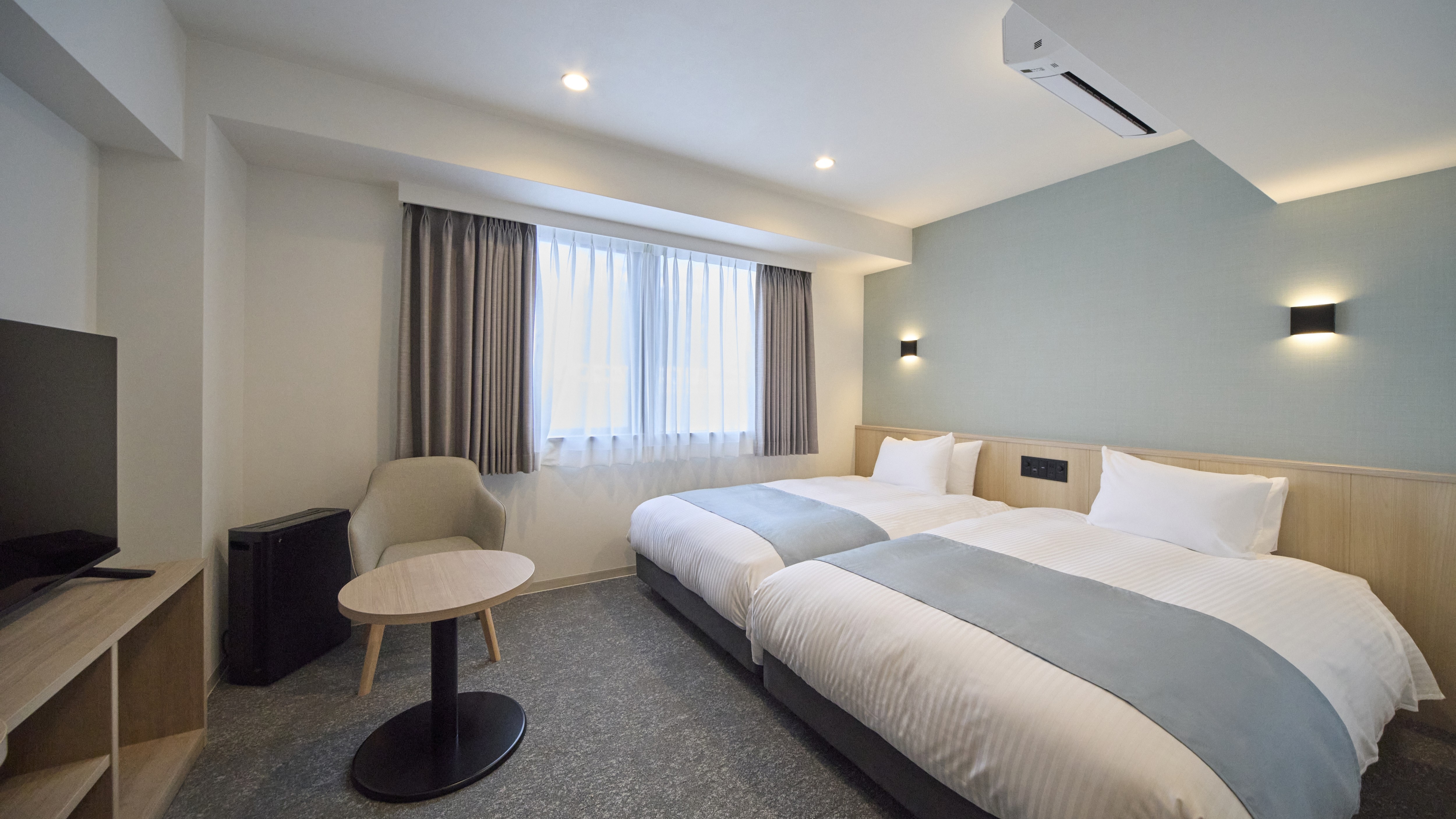 Non-smoking Twin Room | 20m² | Simmons beds, 120cm wide x 2