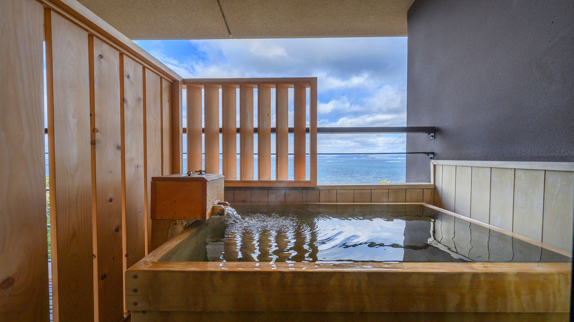 [Naminosho/Japanese-Western style room/view: ocean/boiled water]