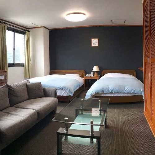 Deluxe Twin Rooms