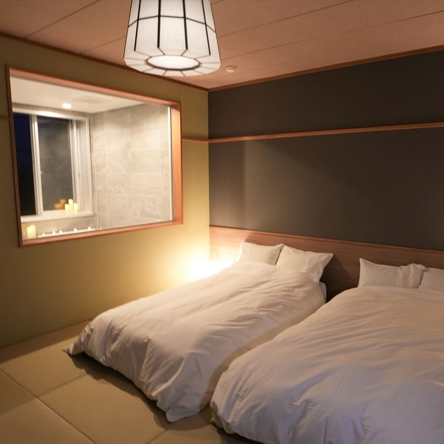 Room with open-air bath (semi-open-air bath) ★ MOKUREN bedroom
