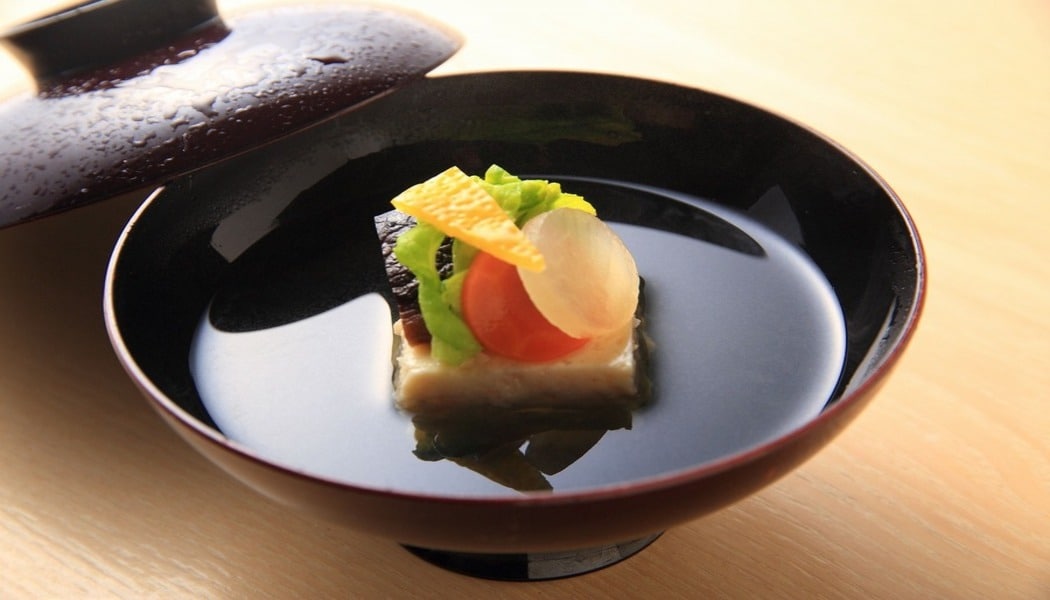 Kaiseki course dish