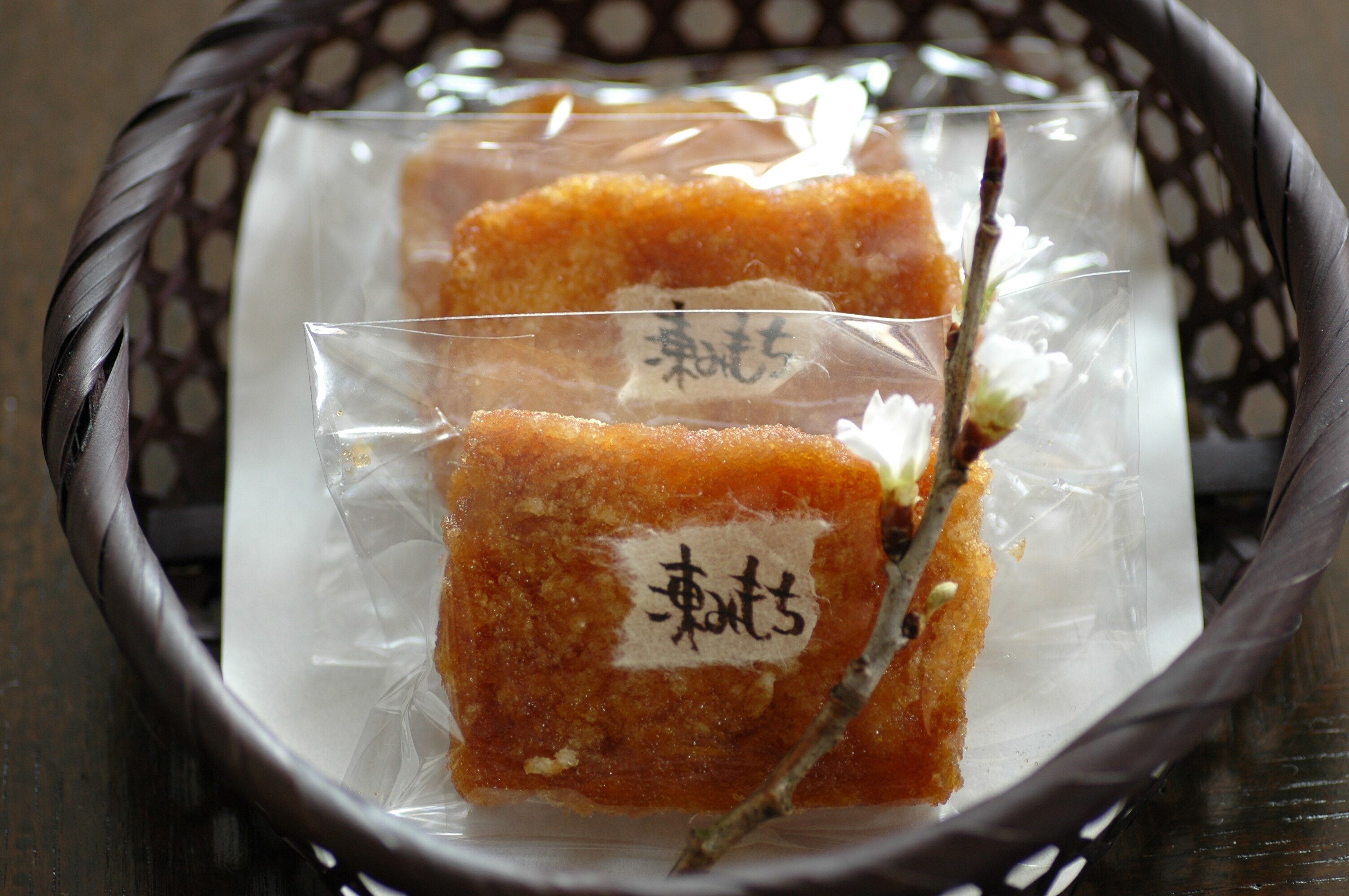 自制“冻麻糬”作为下午茶点心。