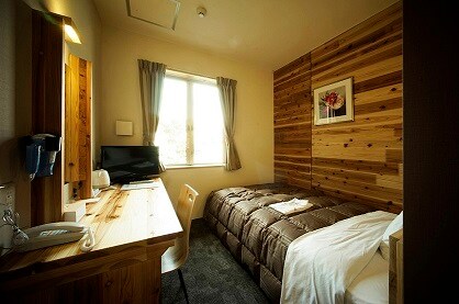 CLT building non-smoking single room