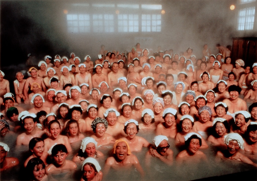 Thousand people bath 5