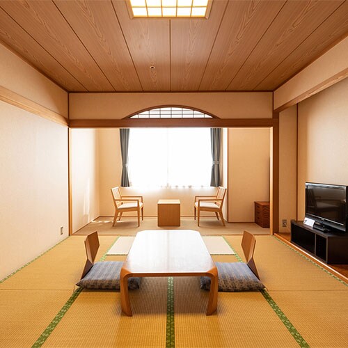 Japanese-style room 10 tatami mats / non-smoking