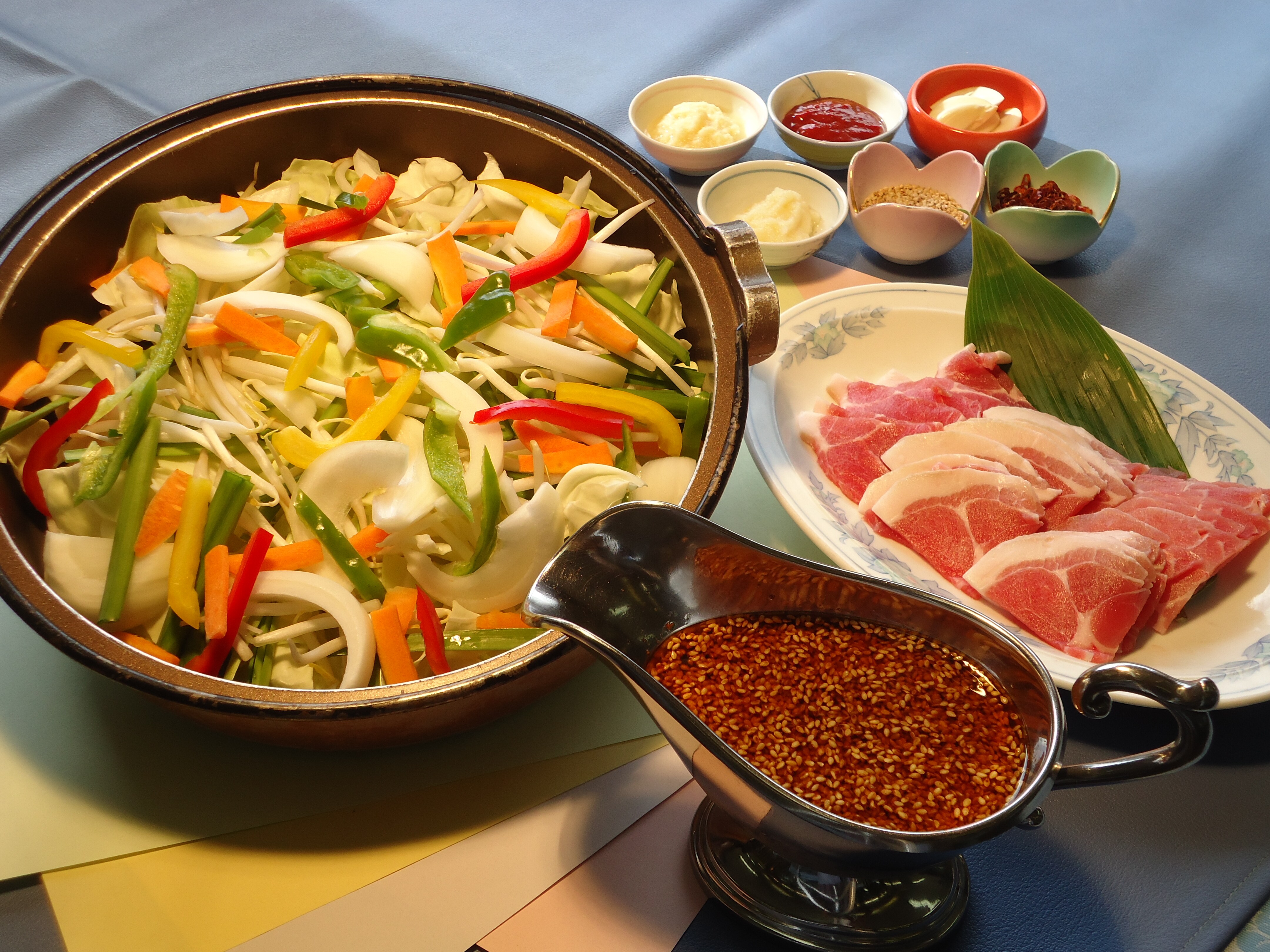 Shinshu pork bulgogi hot pot main Chinese, 〆 is fried rice