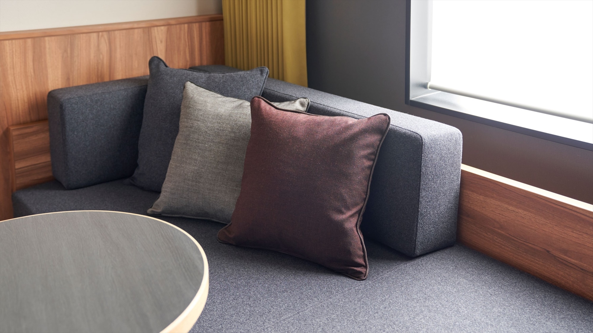 [Standard twin with sofa bed] Up to 3 people can use the built-in sofa bed.