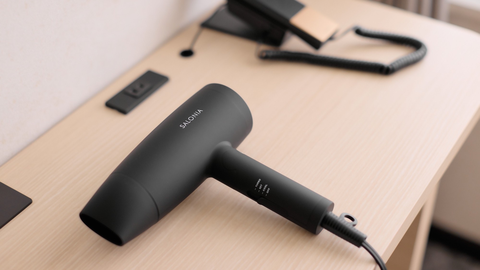 客房設備範例 *不包括單人房和雙人間