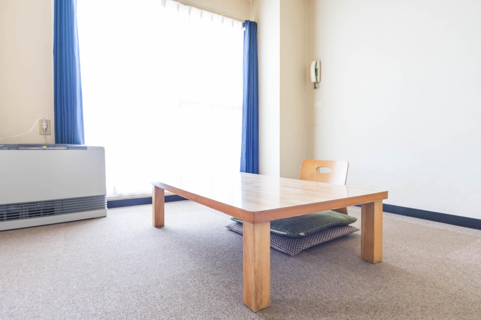 Japanese-style desk