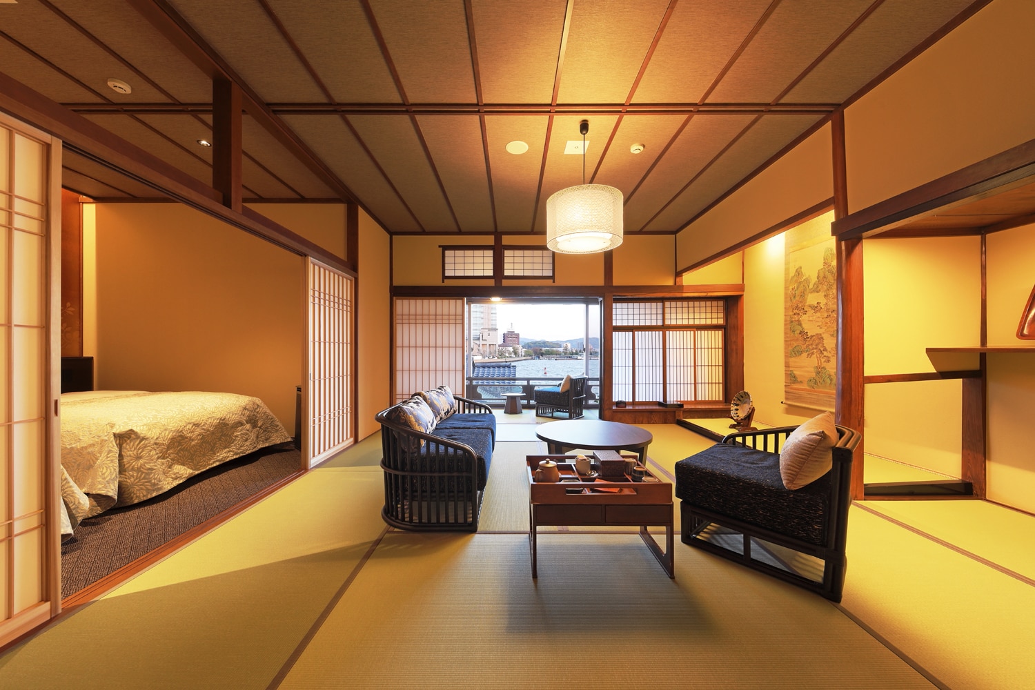 2nd floor Japanese-Western room with hot spring and panoramic view "Takasago" Living room