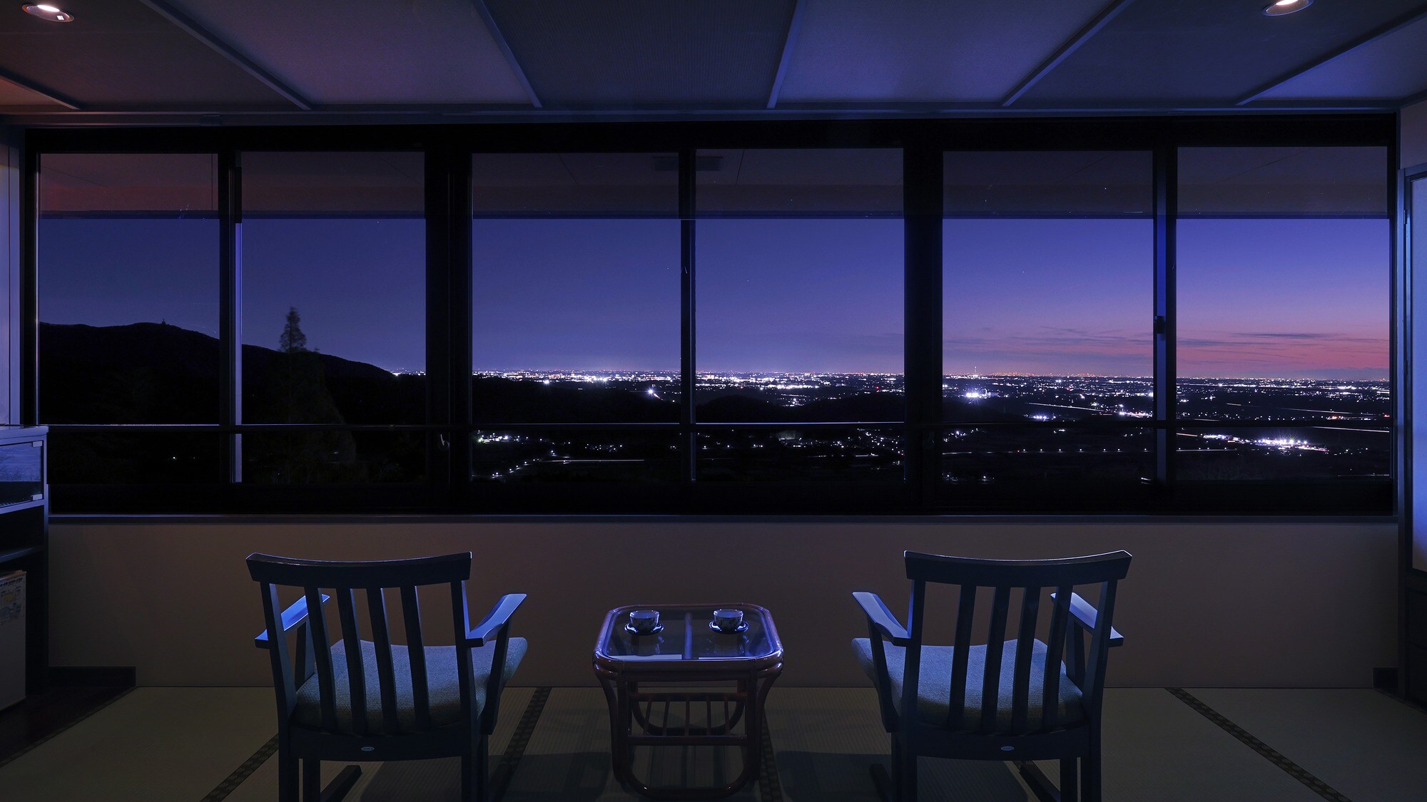 [502 Moegi] Modern Japanese-Western room with a view