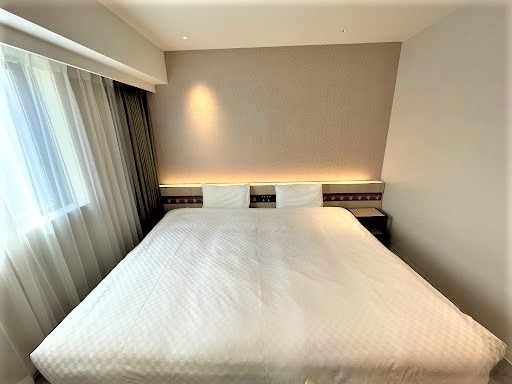 King bedroom (joint type)