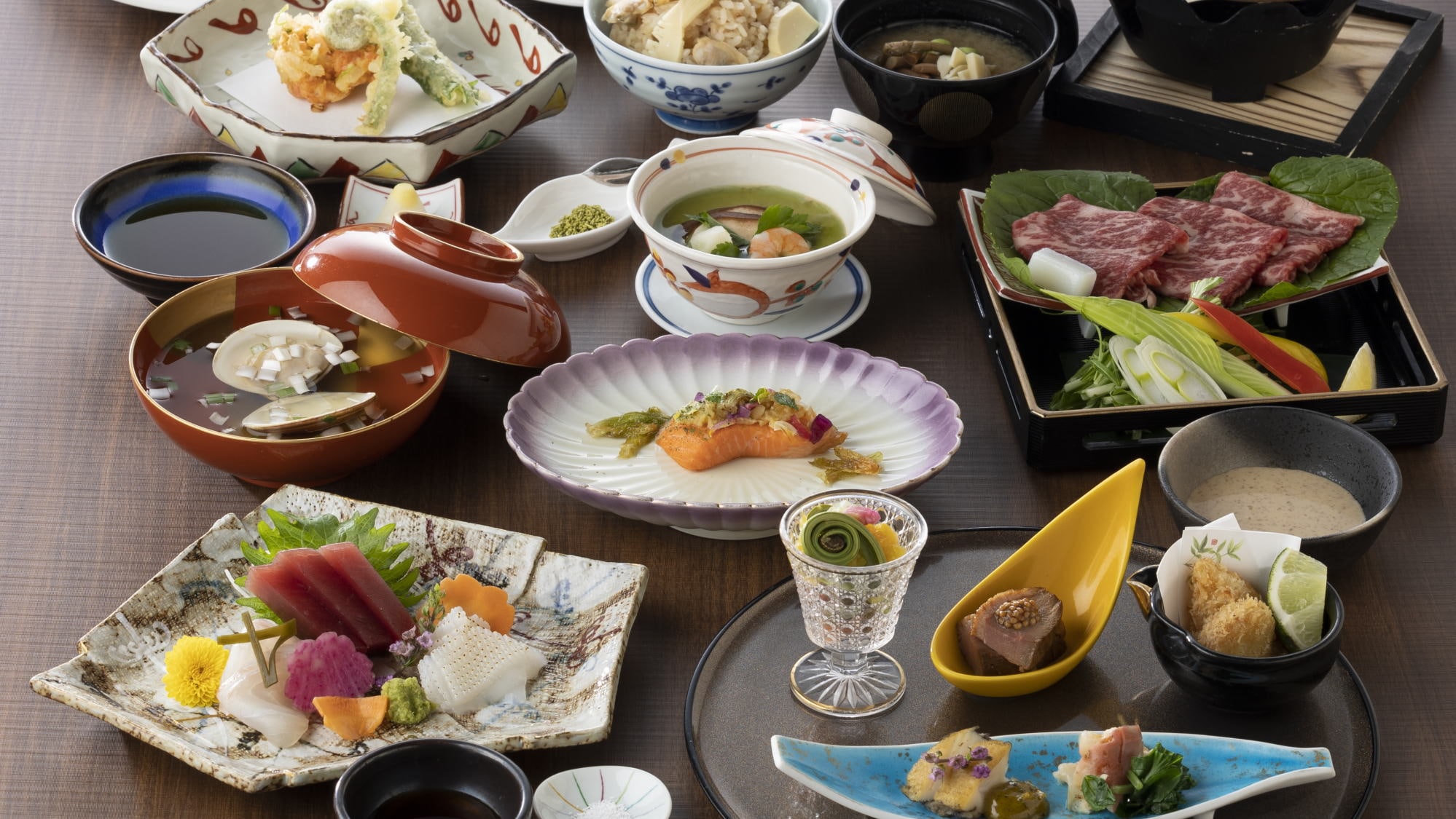 Masakan Jepang kreatif musim semi *Gambar