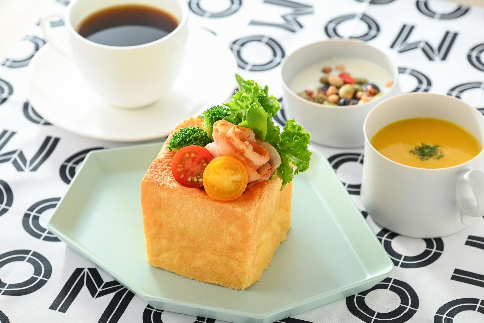 Breakfast Original menu Akasaka cube toast