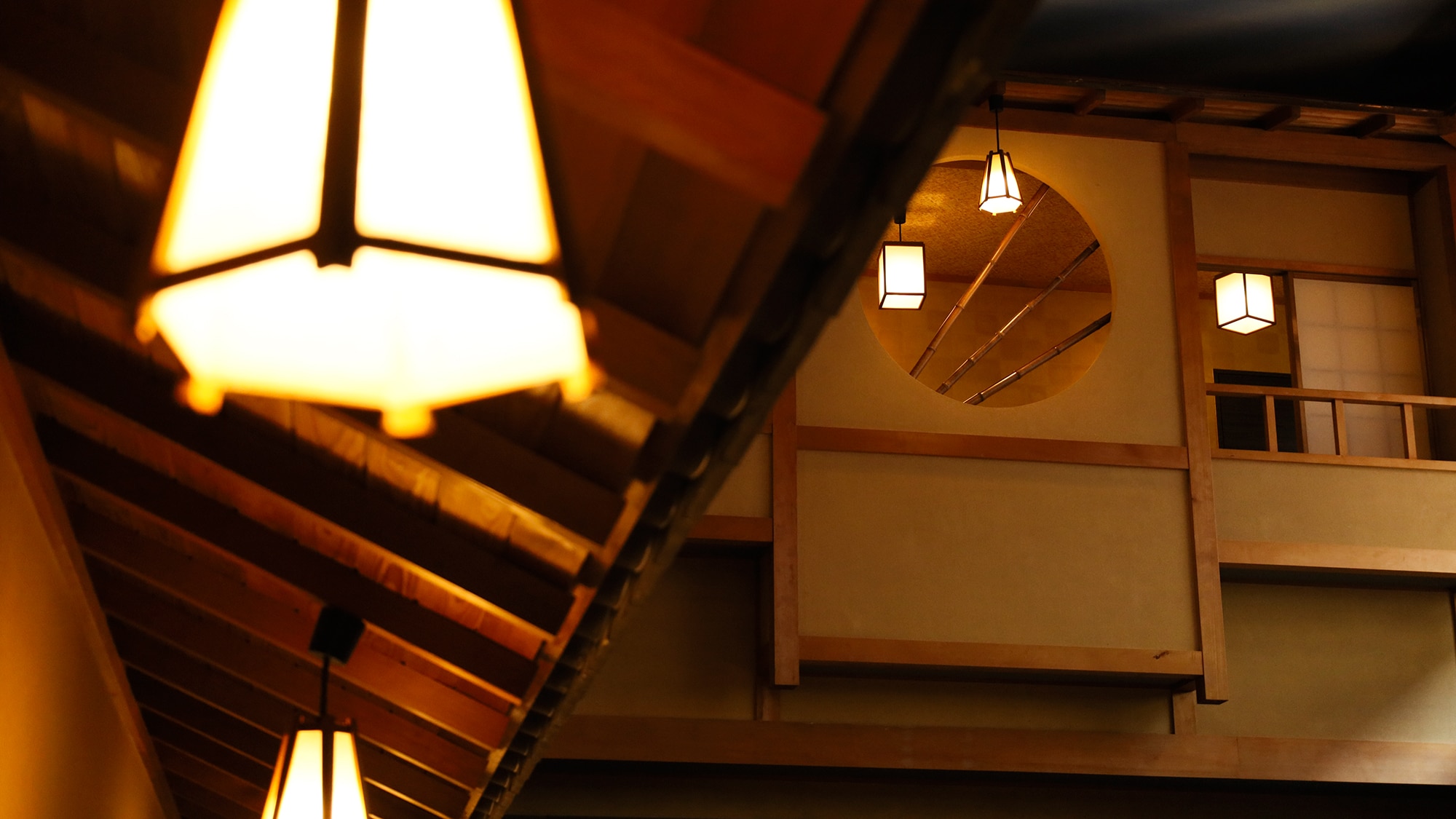 [Inside] A calm Japanese-style inn.