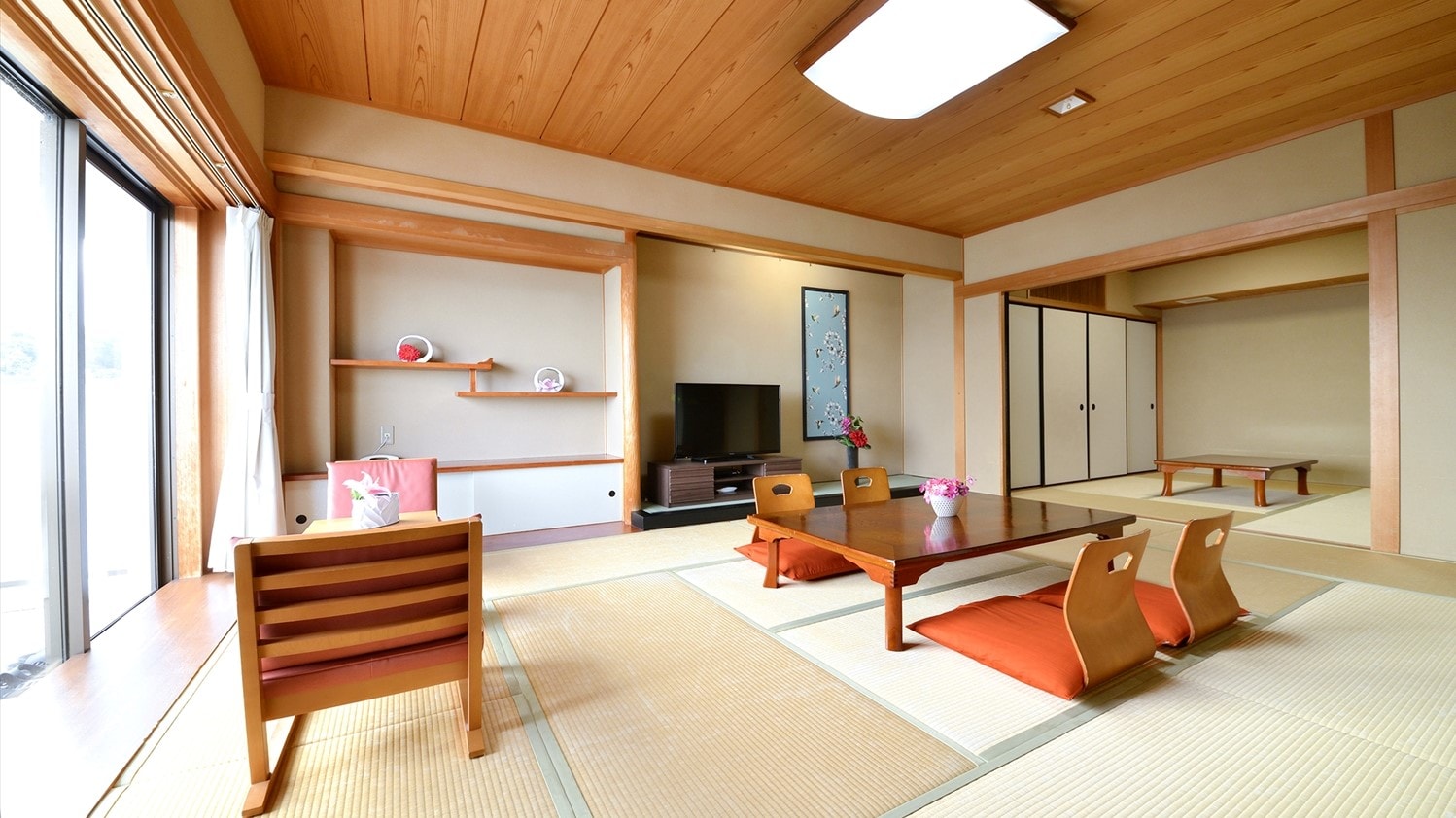 Deluxe Japanese-style room
