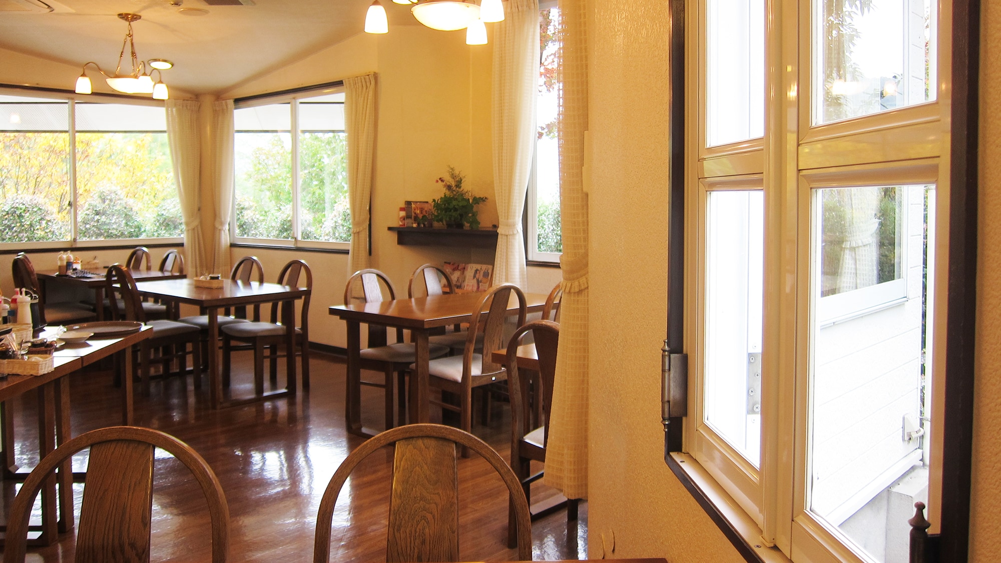 1st floor restaurant 2