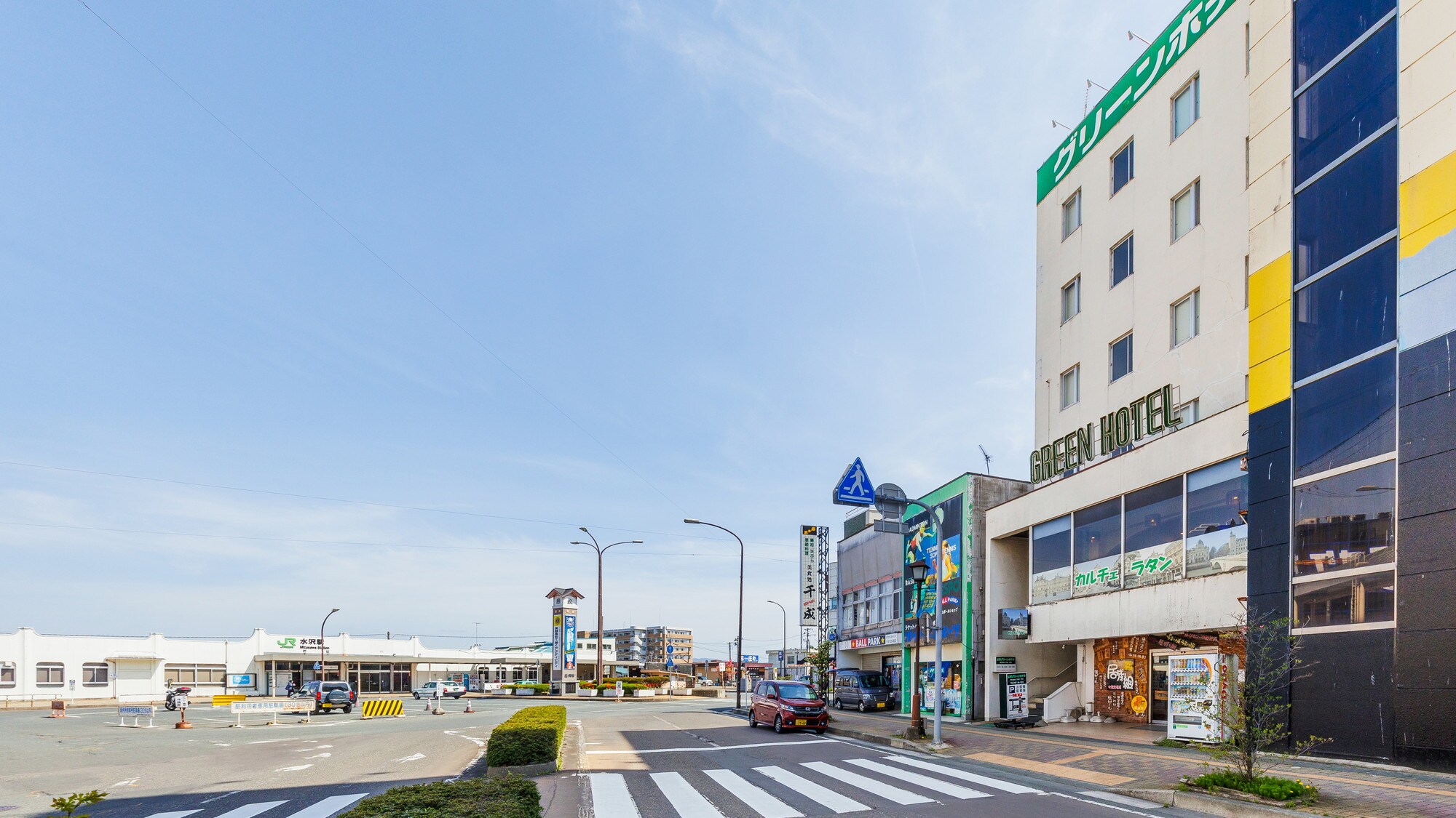 Conveniently located just a 1-minute walk from JR Mizusawa Station!