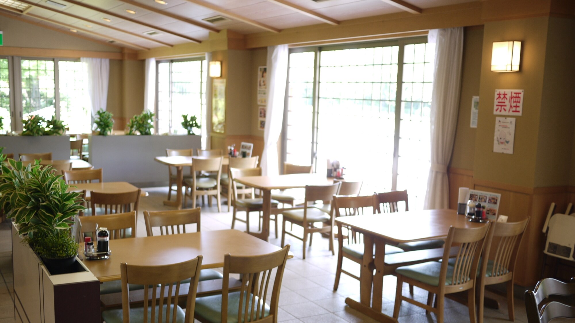 *≪Restaurant Otaiko≫ We pride ourselves on our warm, country cuisine that changes with the seasons.