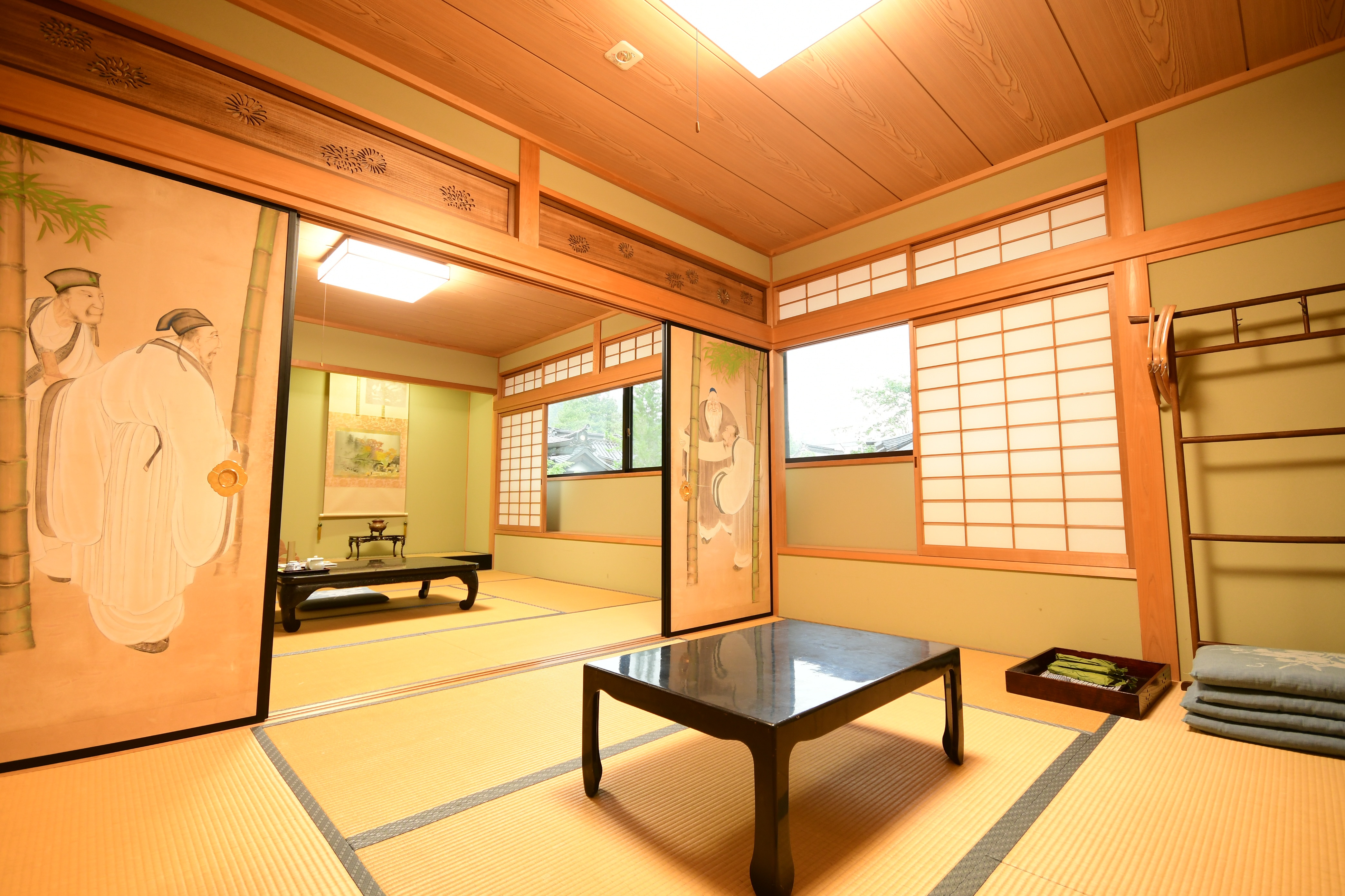 An example of a Japanese-style room of 12 to 16 tatami mats (toilet, air conditioner, Wi-Fi)