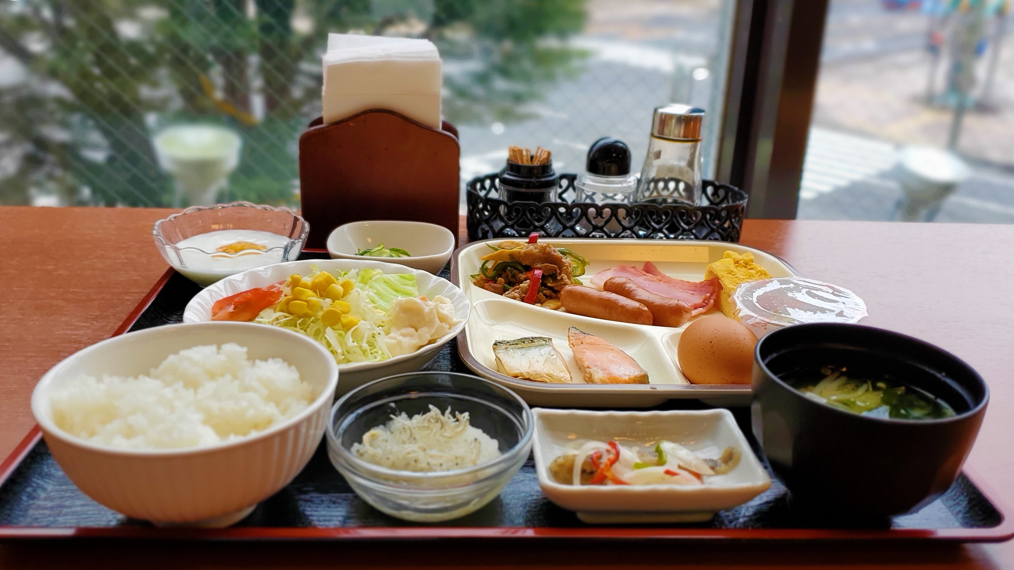 Viking serving example (Japanese food)
