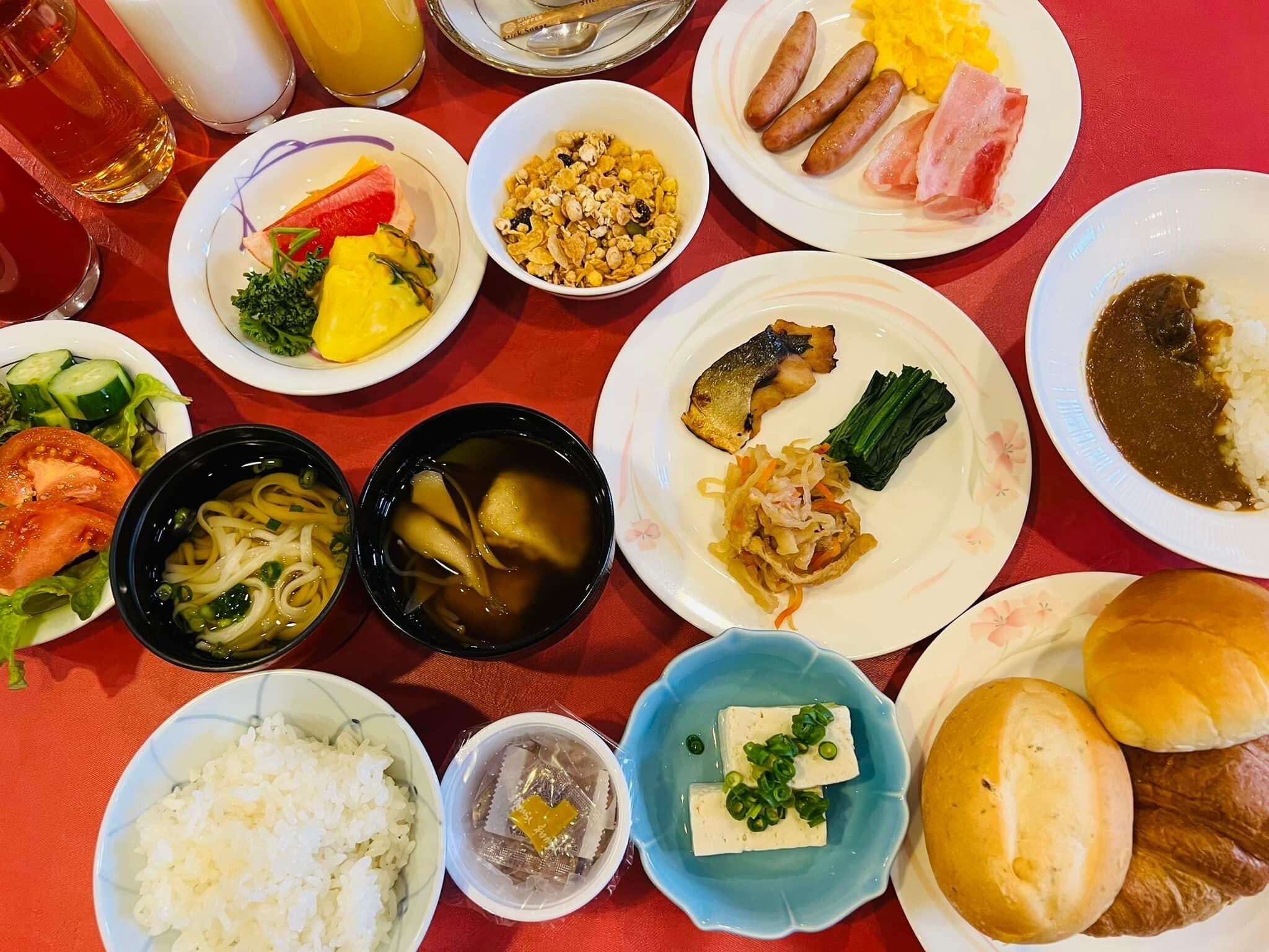 การผลิตและการบริโภคในท้องถิ่น! บุฟเฟต์อาหารเช้าคุ้มค่าราคา