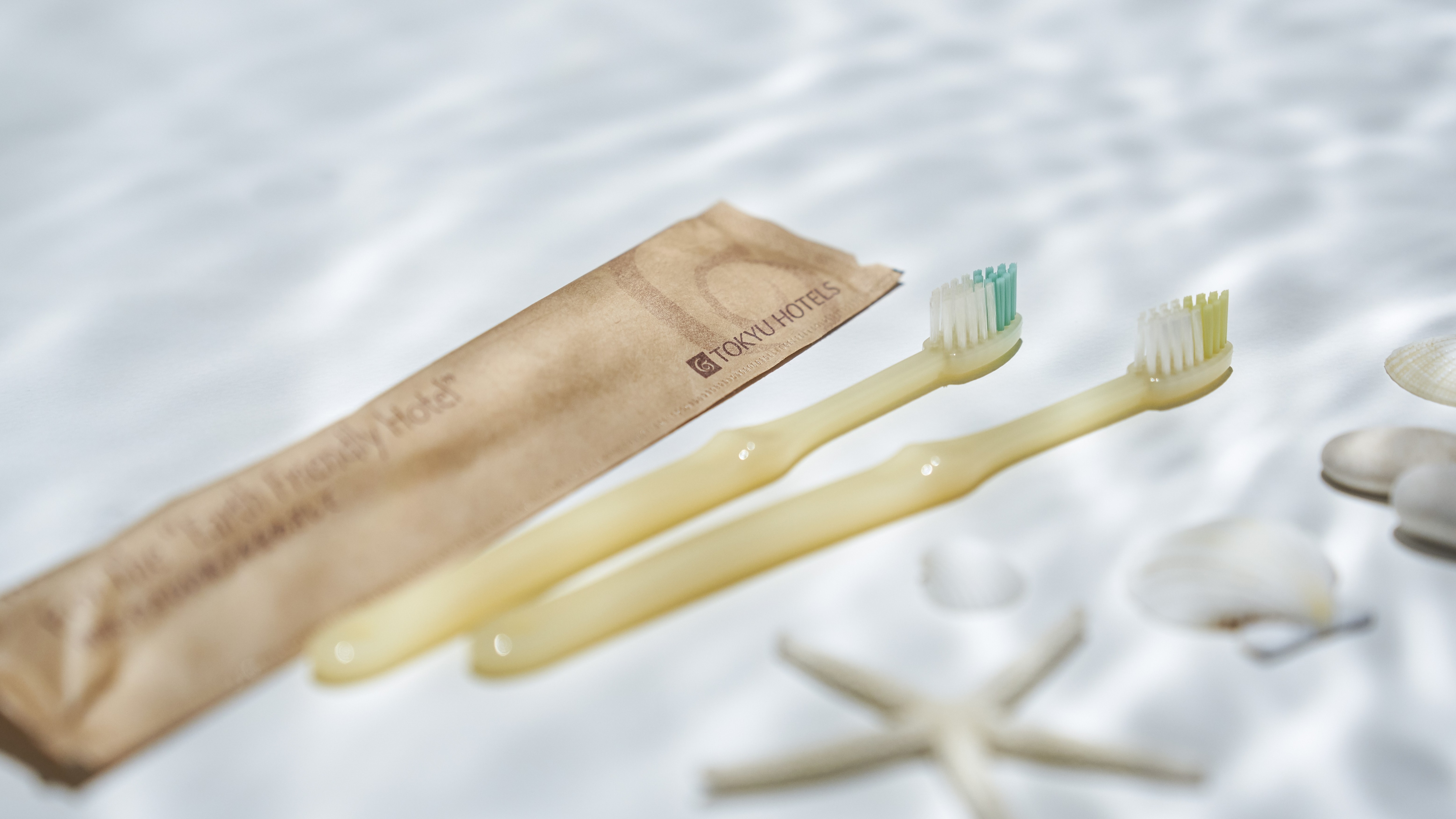 [Amenities] Toothbrush set