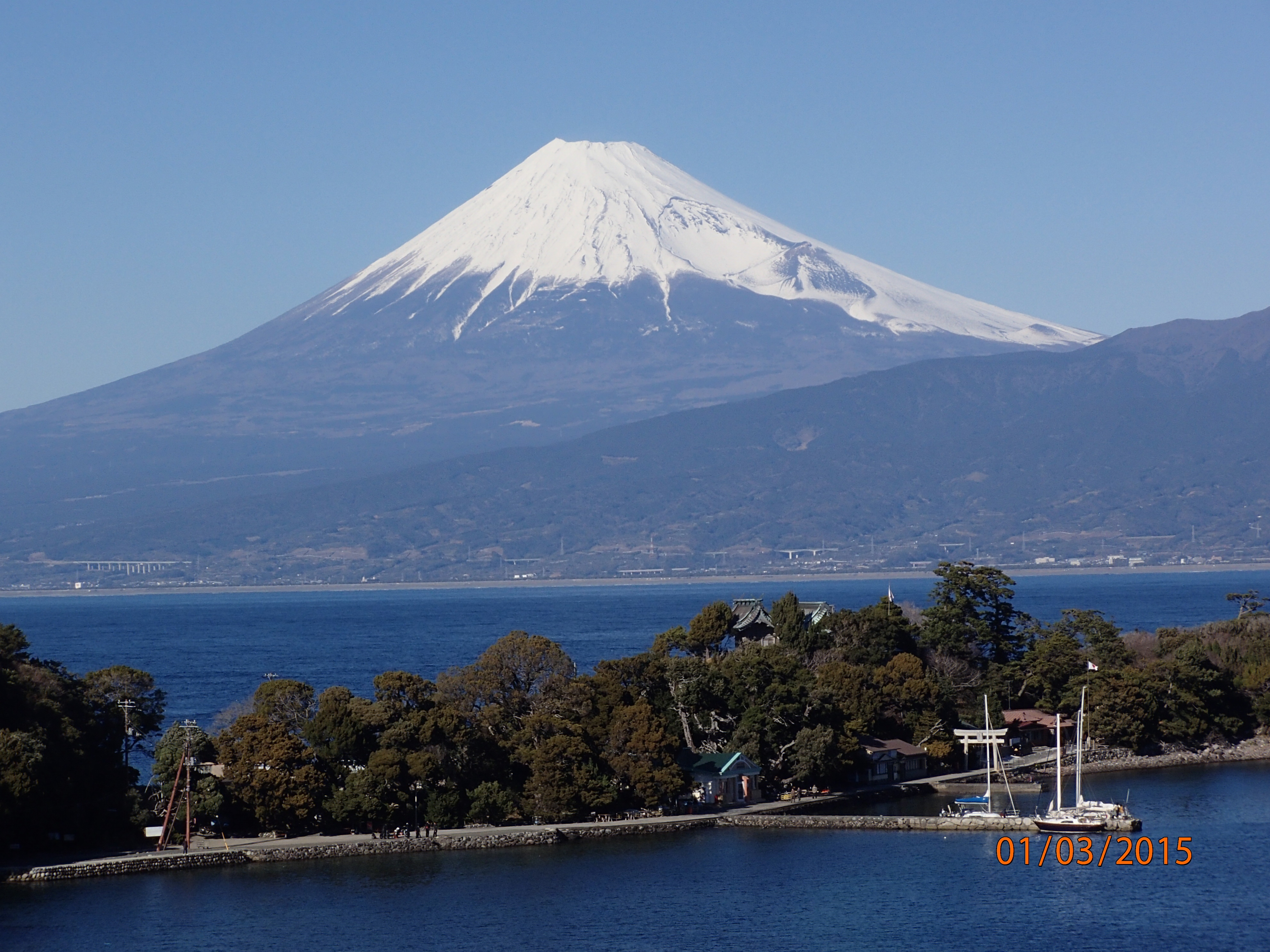 從客房看到的大瀨岬和富士山