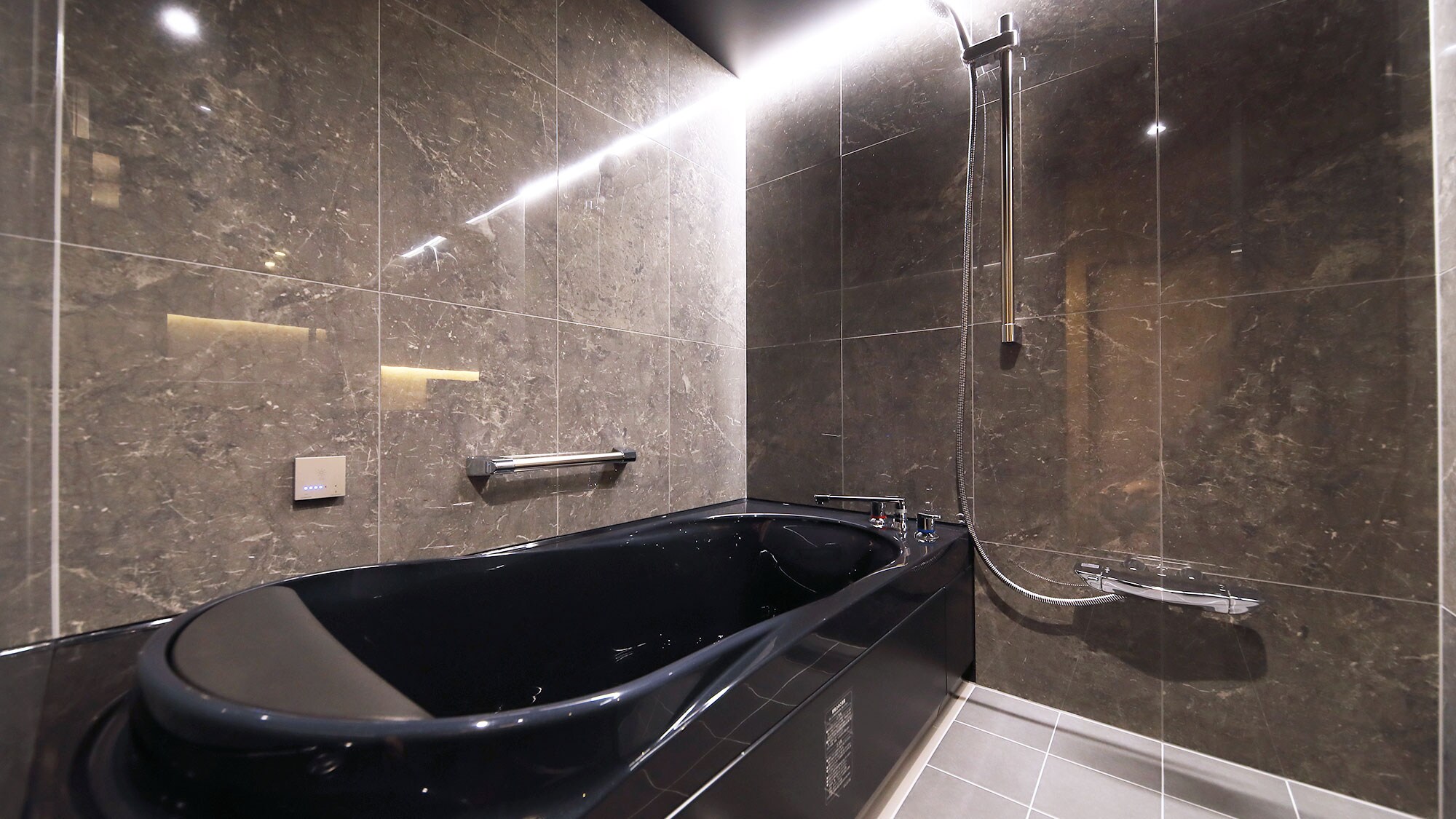 [Premium Japanese-Western Room] A special relaxing space | 50 square meters | Maximum capacity 4 people