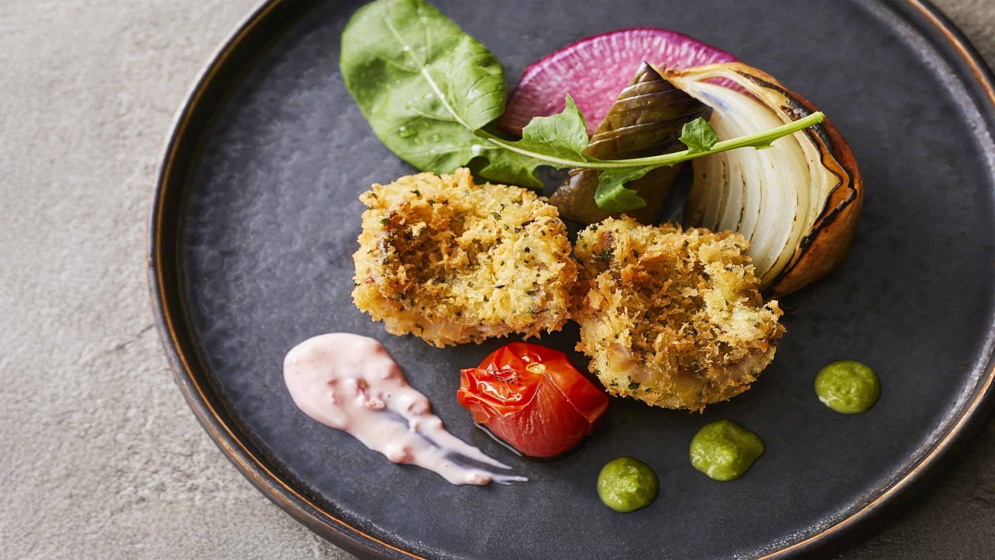 【當地特色懷石料理套餐】秋季（2026年9月-11月）魚類料理：香草煎帶魚