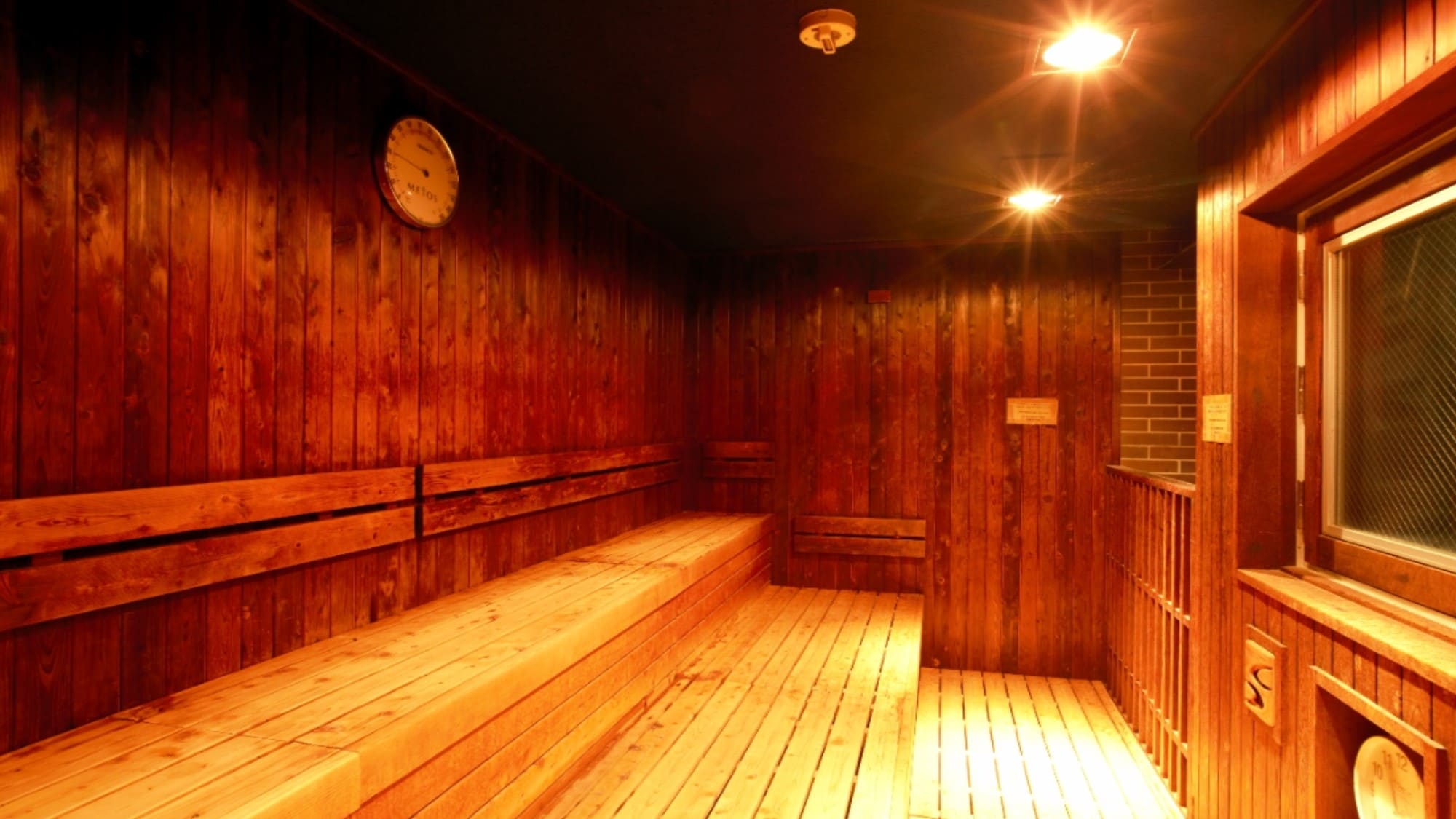 Dry sauna men