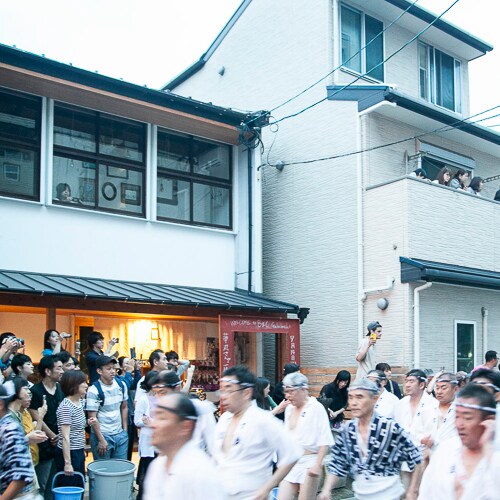 Fukuoka Guesthouse HIVE 기온 야마카사 시즌 중 외관