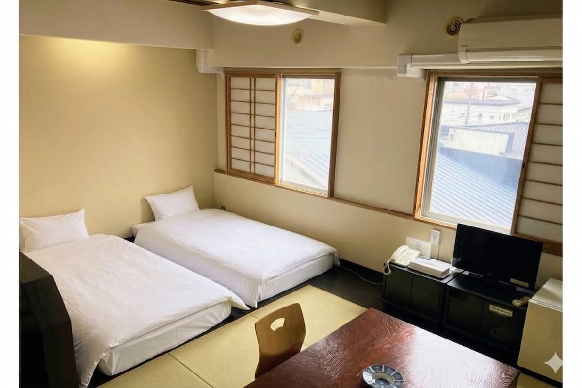 [Smoking and non-smoking floors available] Relaxing Japanese-style room (for 1-3 people)