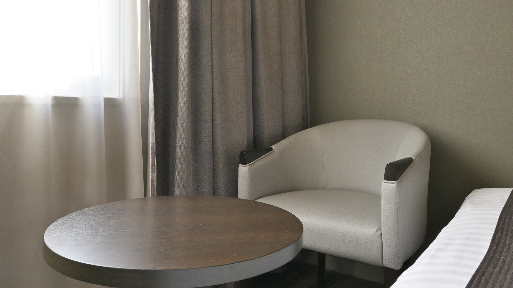 ■Main Building Standard Double Interior Image