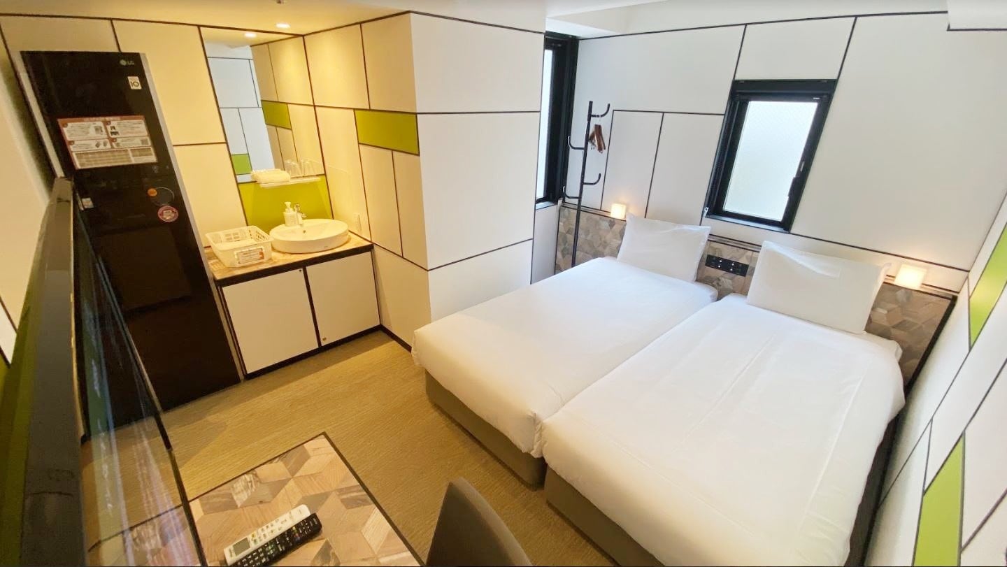 LG Styler Twin Room