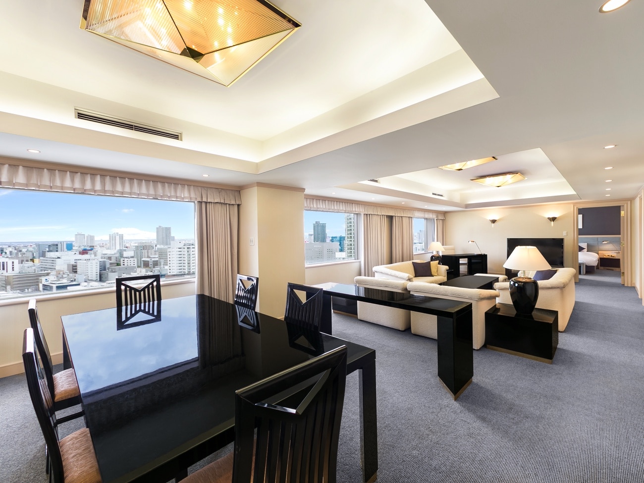 Classic Deluxe Suite