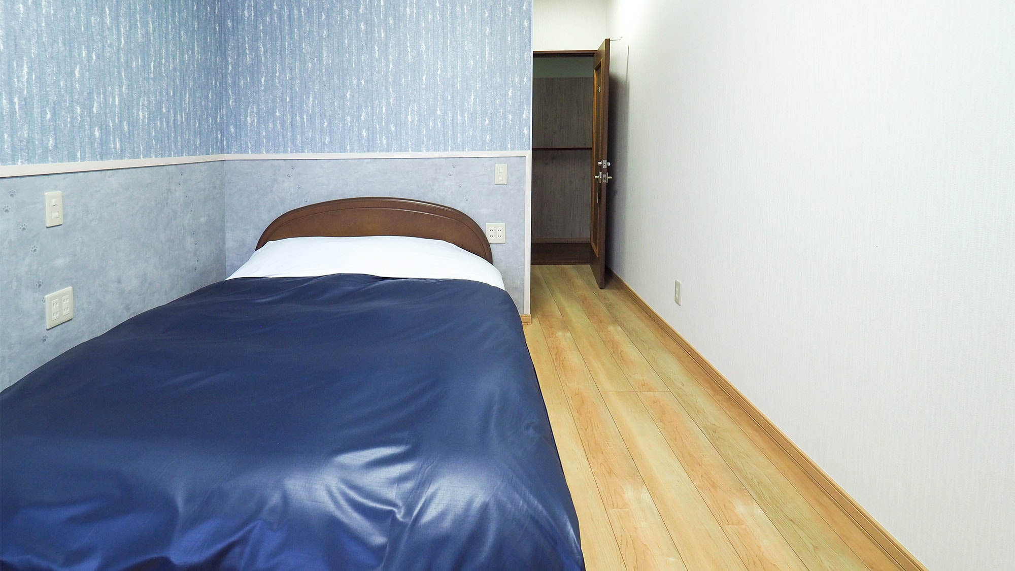 ・ [Lumiere / Western-style room double] Capacity 2 people, of course 1 person is also welcomed