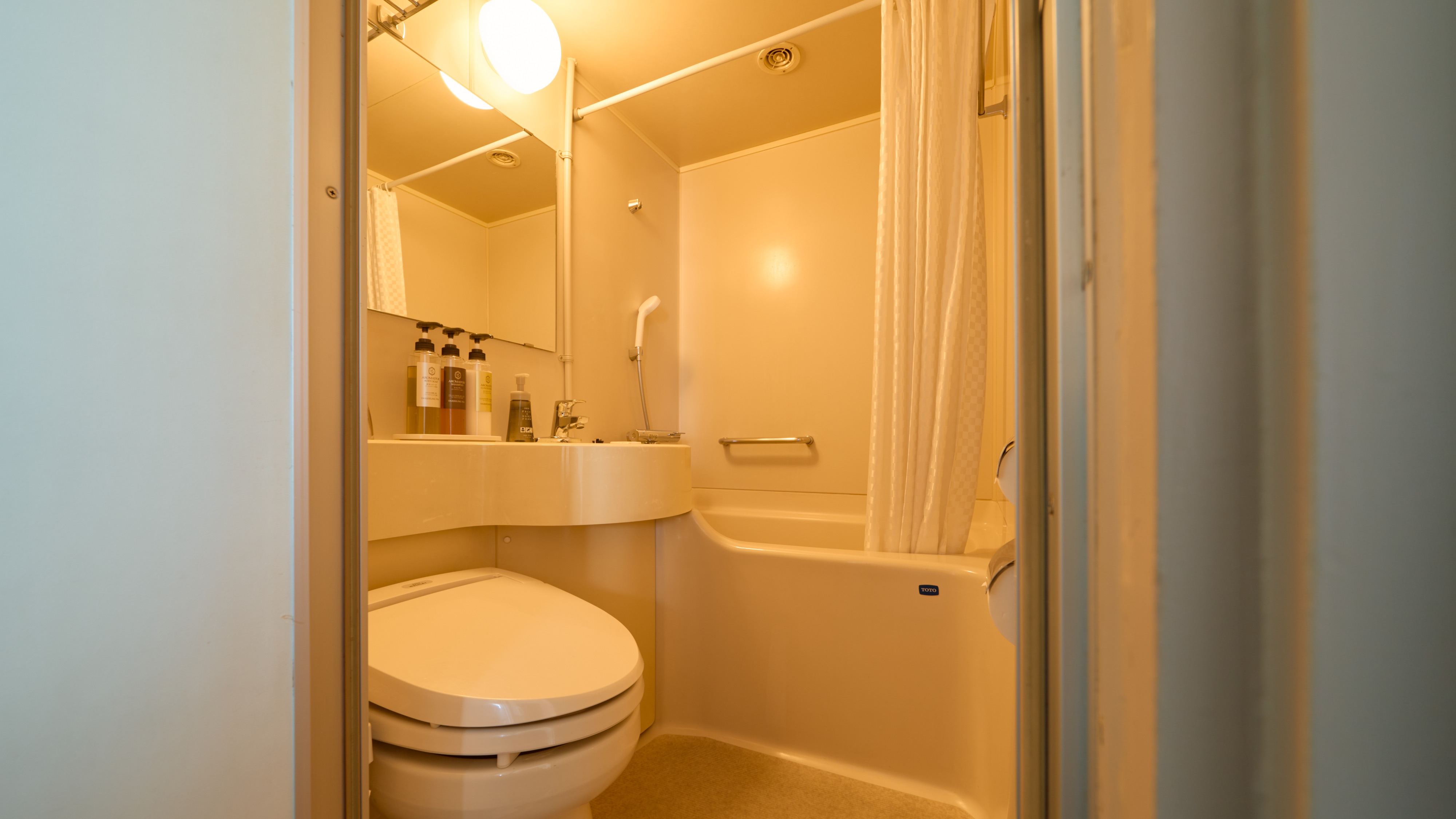 Kamar Deluxe Baru (Direnovasi)