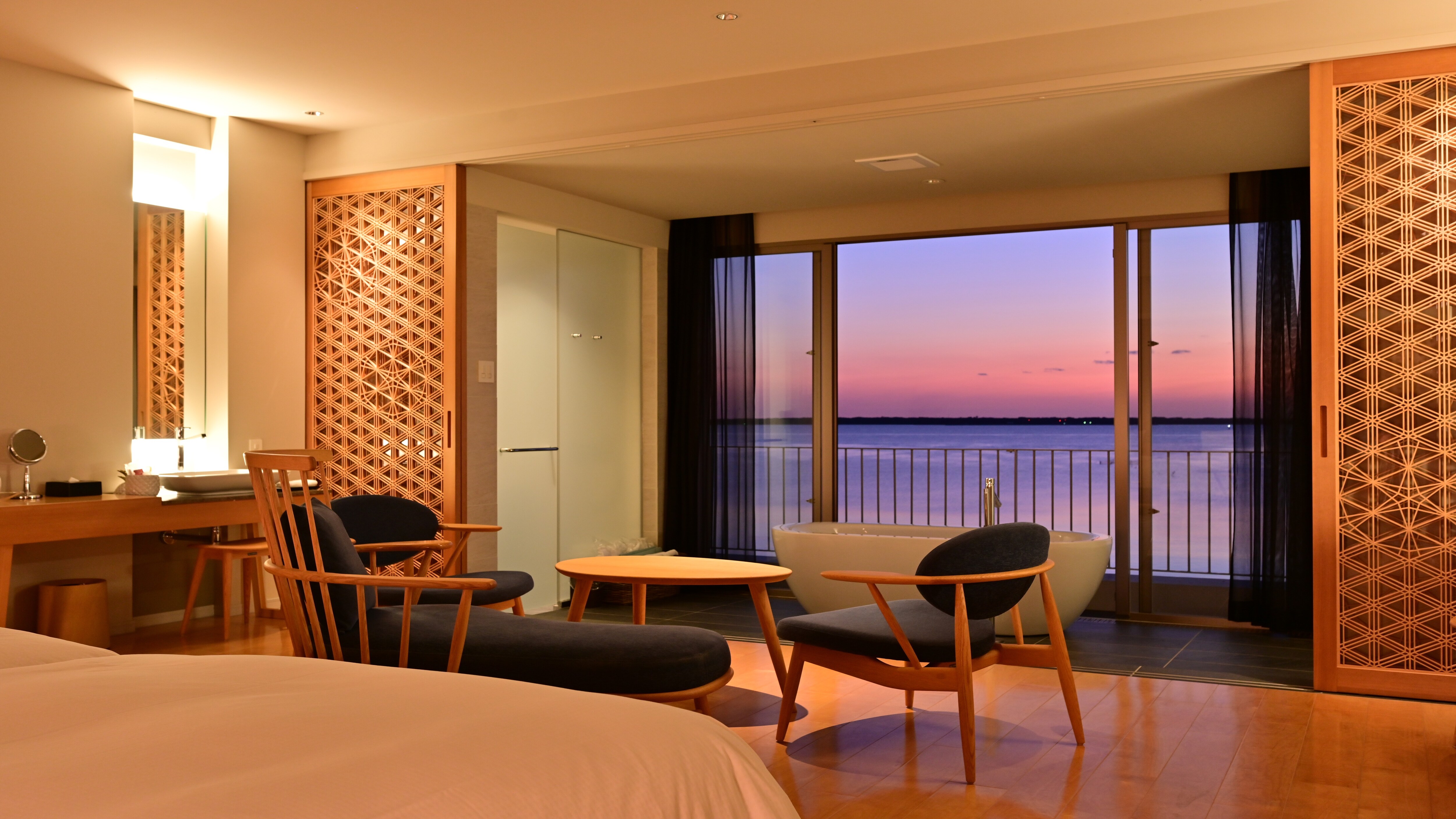 新建築“海洋花園”浮船