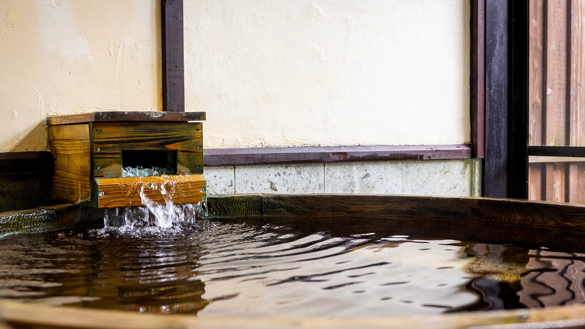■Rooms with open-air baths■Superior Twin◇Ripples and the Sound of the Sea◇