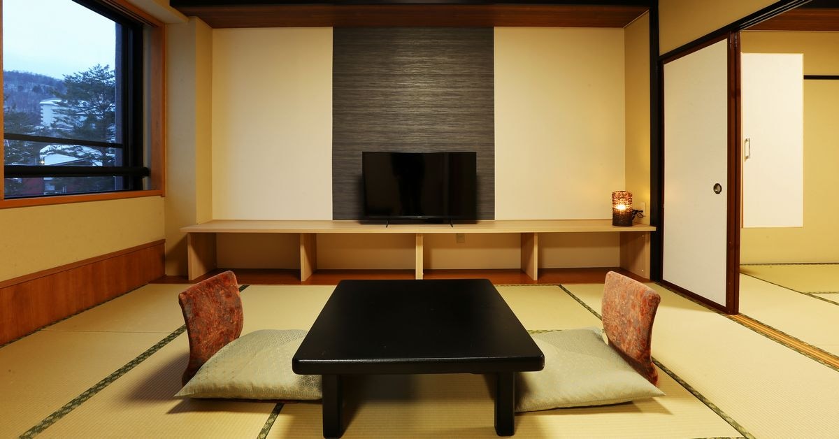 [Main guest hall/next room] A Japanese-style room separated by sliding doors *One example