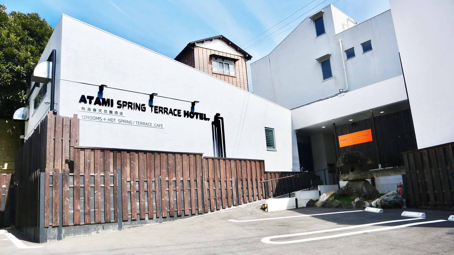 主楼入口
