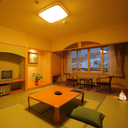 Kamar bergaya Jepang yang menenangkan 4